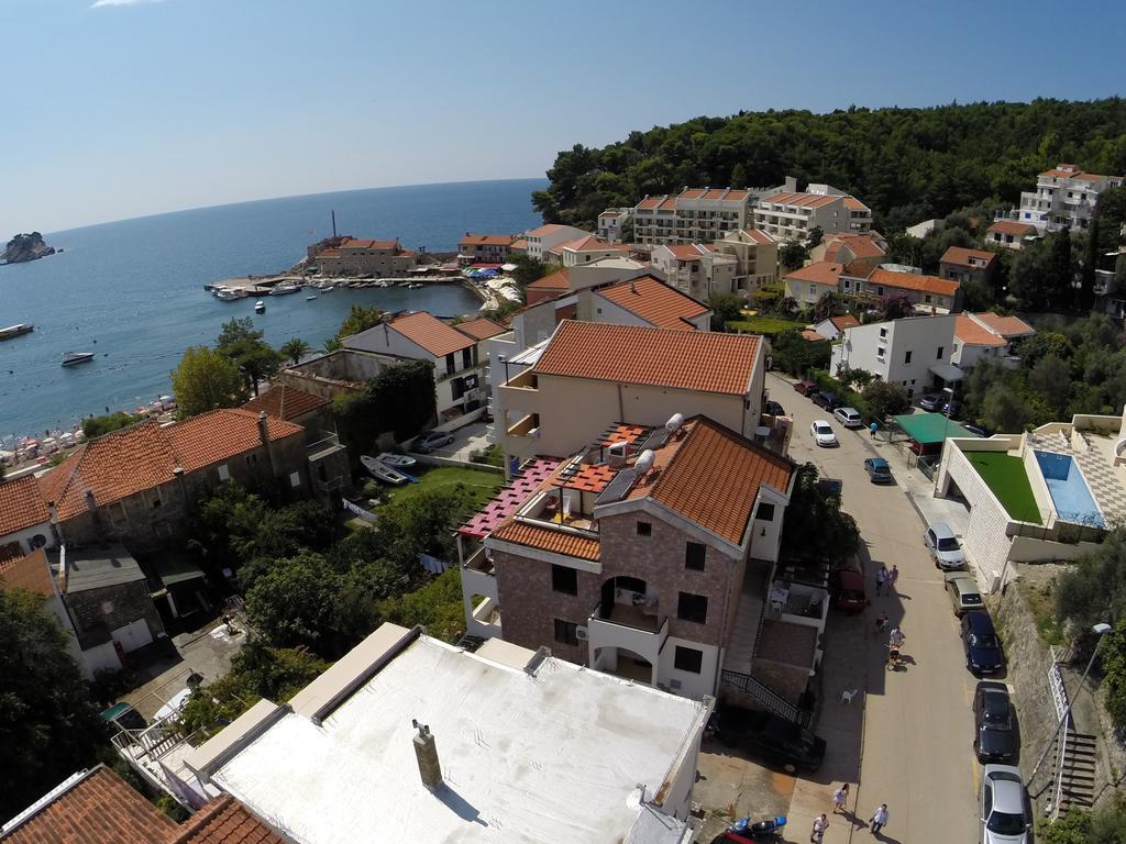 Apartments Vukovic Petrovac na moru Zimmer foto