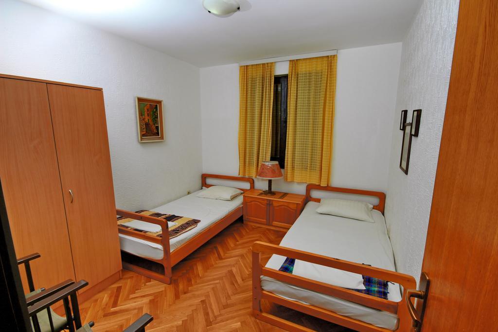 Apartments Vukovic Petrovac na moru Zimmer foto